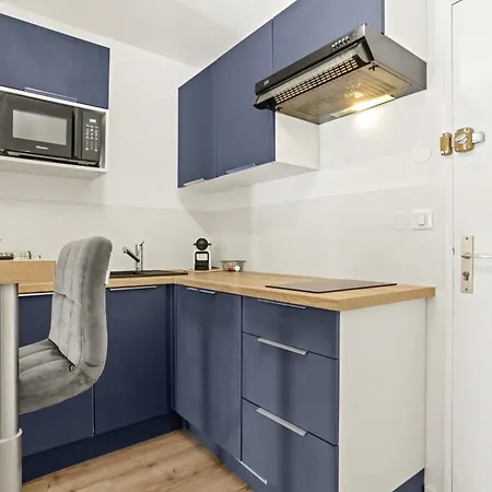 Apartment Beau Studio Avec Terrasse St Maxime *